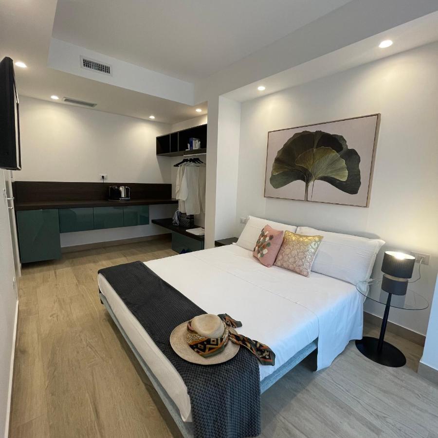 Namuri Luxury Rooms ตาออร์มินา ภายนอก รูปภาพ