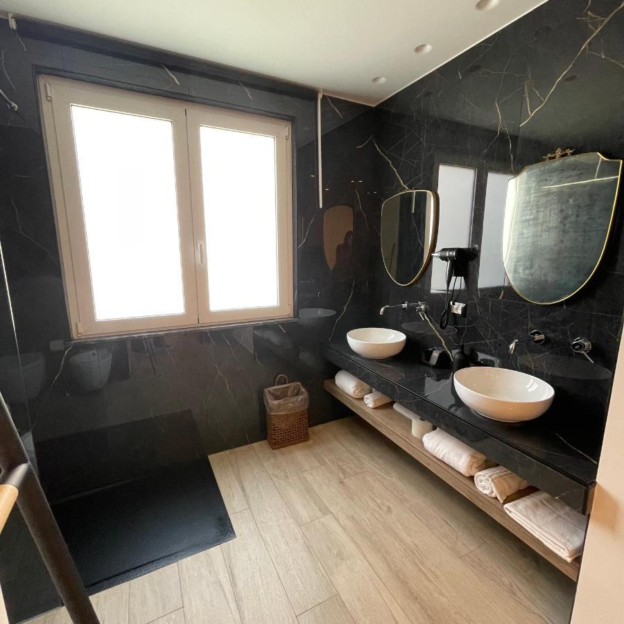 Namuri Luxury Rooms ตาออร์มินา ภายนอก รูปภาพ