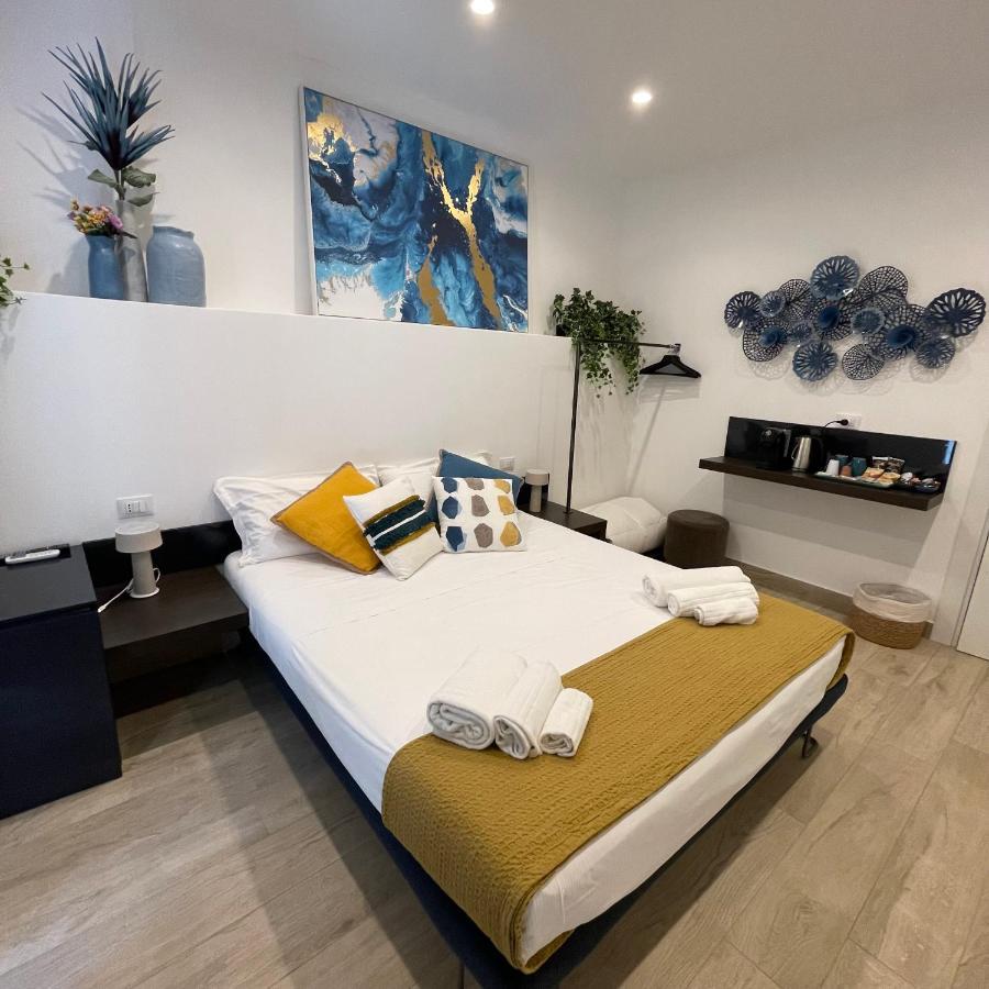 Namuri Luxury Rooms ตาออร์มินา ภายนอก รูปภาพ