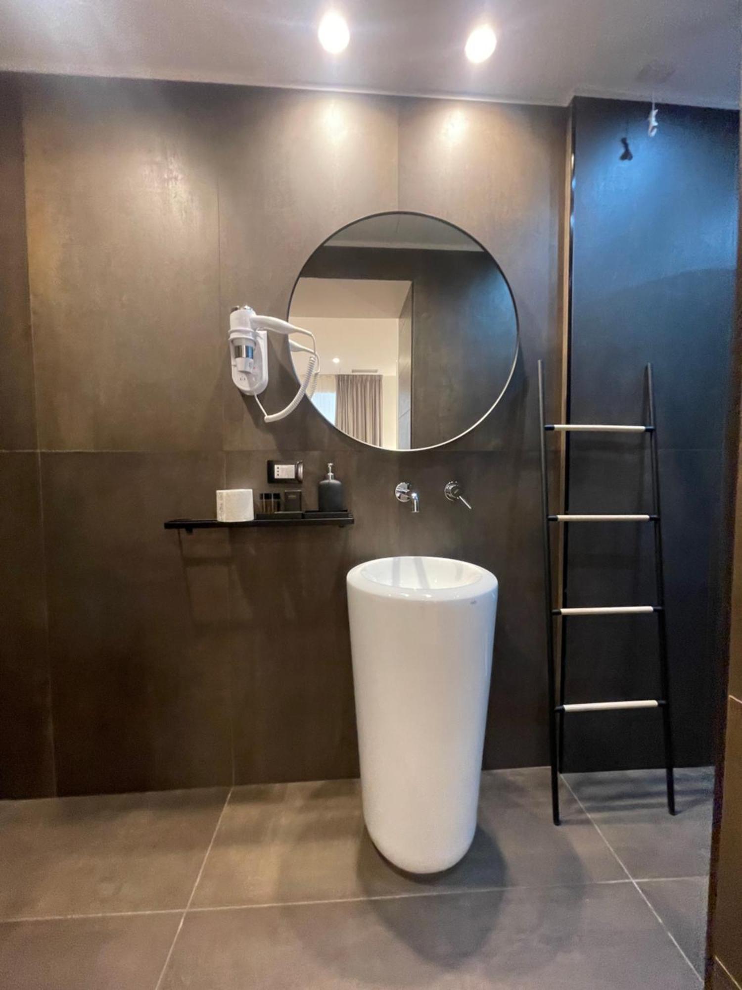 Namuri Luxury Rooms ตาออร์มินา ภายนอก รูปภาพ