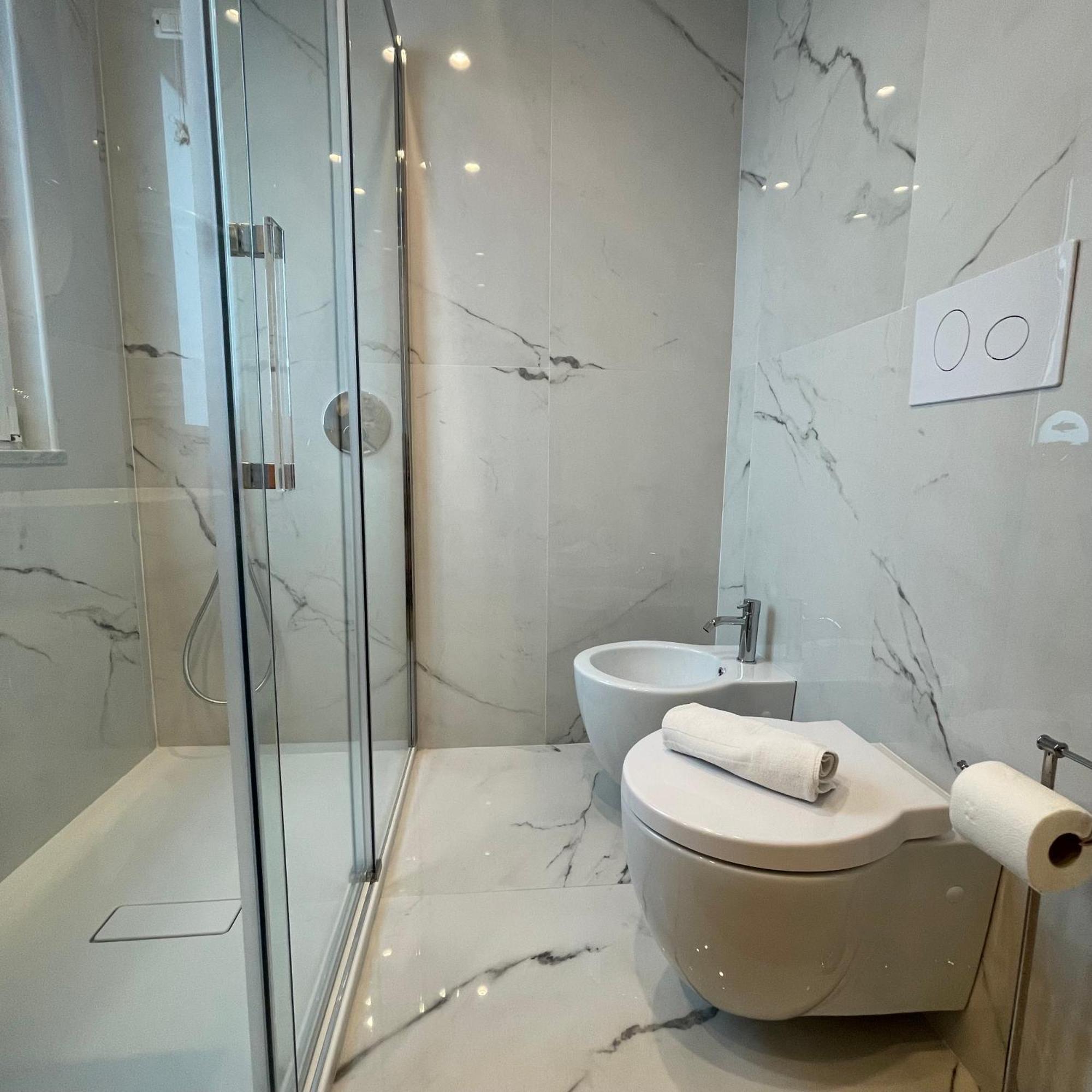 Namuri Luxury Rooms ตาออร์มินา ภายนอก รูปภาพ